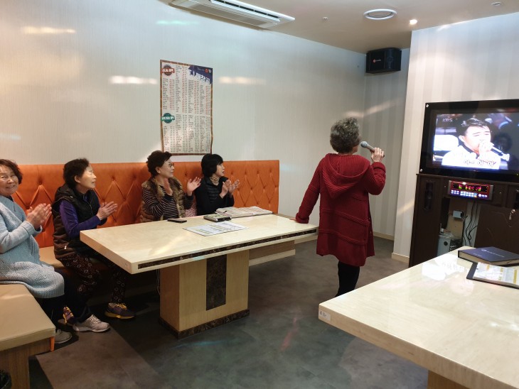 e6187be8817709cb43784cbbf0c34e35_1543466